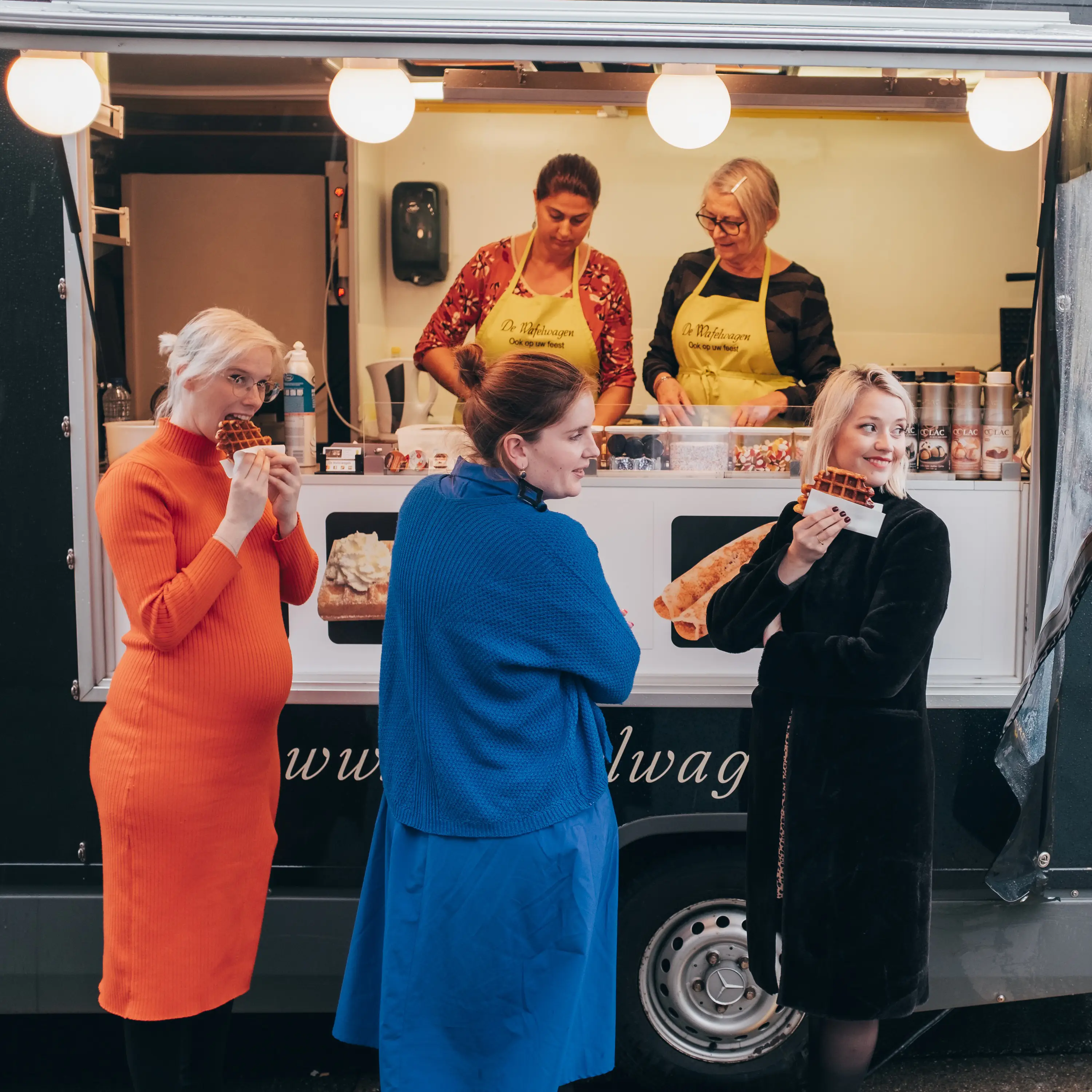 Luikse wafels foodtruck op babyborrel